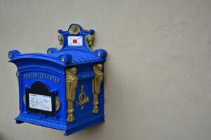 オファーレターを受け取った後の重要なステップは？